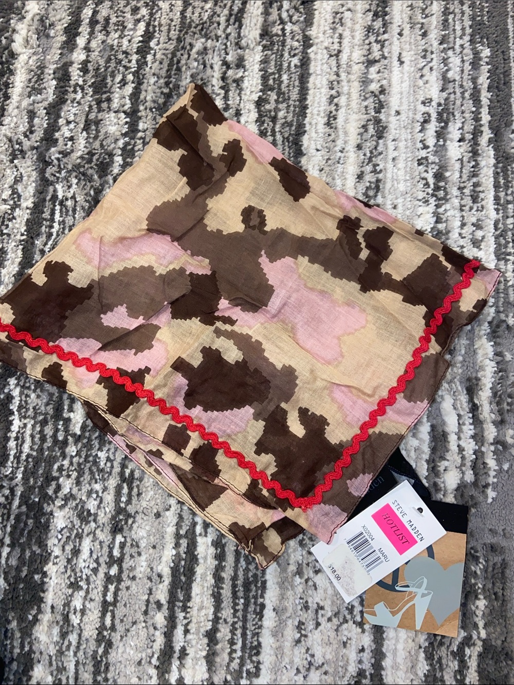 Steve Madden Camo Neckerchief
